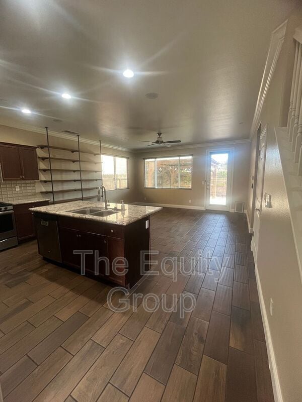 Photo - 3921 W Payson Ave