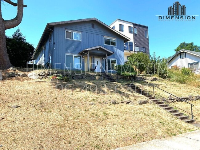 Building Photo - Sheridan Duplex Unit B Rental