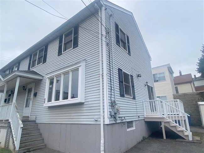 Photo - 66 Cedar St Unit 1