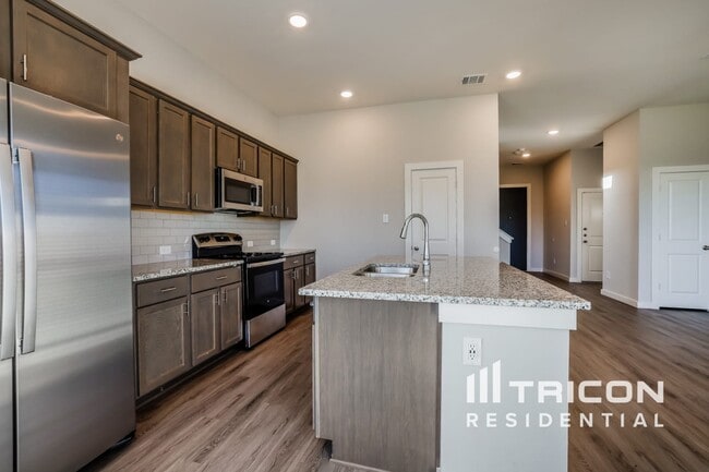 Photo - 2414 Foster Hl Rd