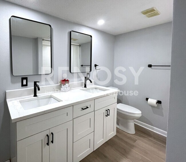 Photo - Amazing Sunsets 2/2 Tarpon Springs Condo in Waterfront Property