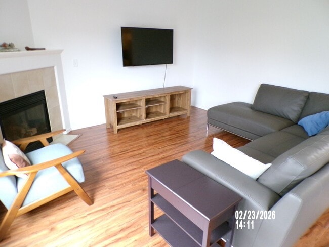 Photo - Home in the Willamette Landing neighborhood