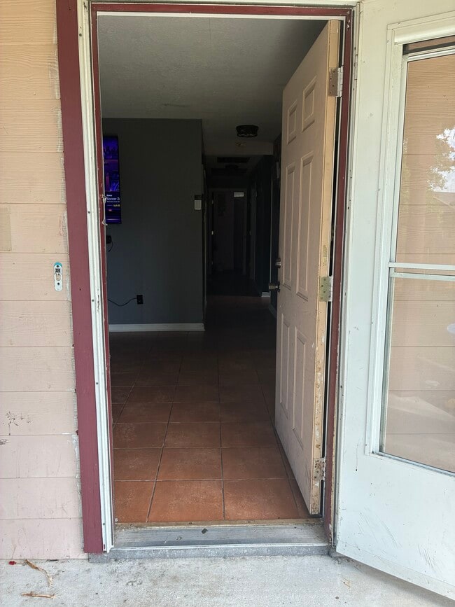 Photo - 3935 4th St