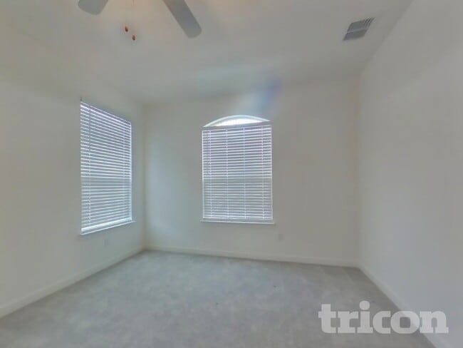 2701 Brushy Lk Dr