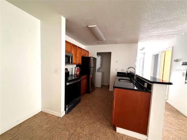 Photo - 6016 Westgate Dr Unit 102