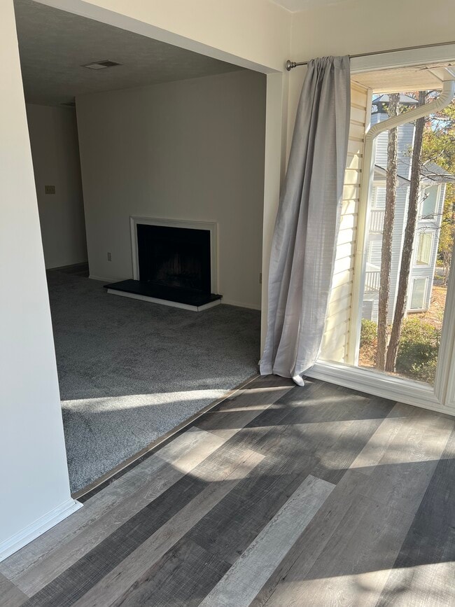 Photo - 1648 Raleigh Cir SE
