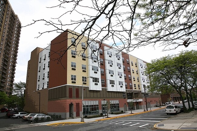 Photo - Horizon Heights