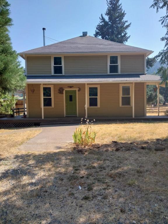 Building Photo - 2401 E Fork Rd Rental