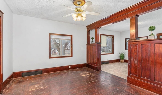 Photo - 501 W Lenawee St