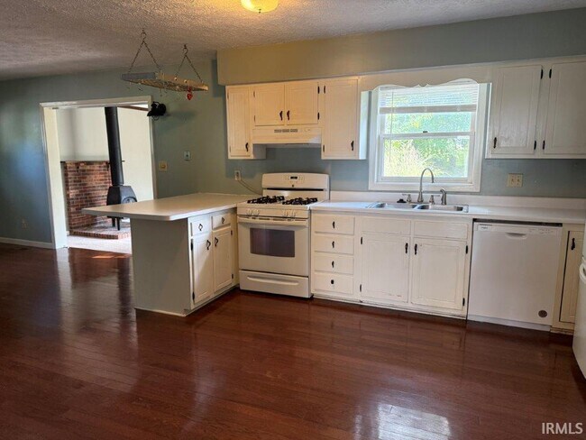 Photo - 4317 E Wembley Ct