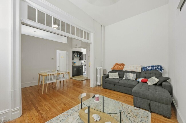 Photo - 1017 Park Ave Unit 1
