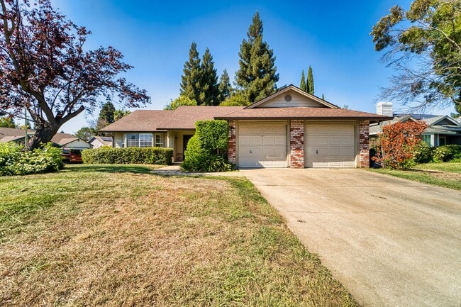 Building Photo - ? Beautiful 3-Bedroom, 2-Bathroom Home in ...