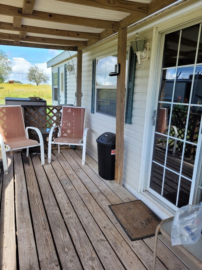 Photo - 533 S Vista Ln