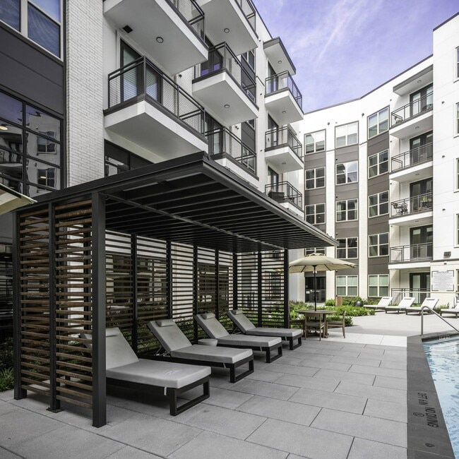 Covered Pool Lounge Seating