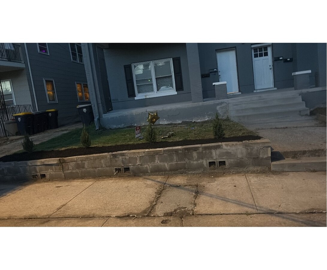 Photo - 319 Olive St Unit 1N