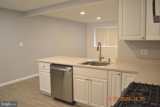 Photo - 1407 Gordon Dr