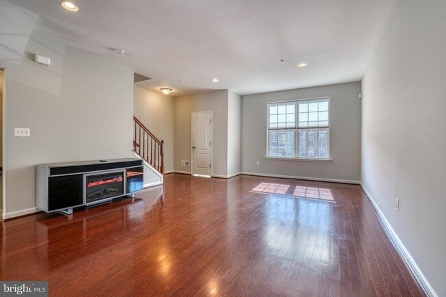 Photo - 985 Morgan Run Rd