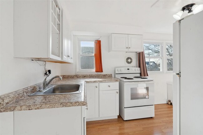 Photo - 316 New Hyde Park Rd Apartments Unit 2