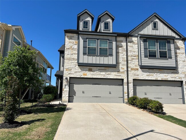 Building Photo - 5019 Pr Ter Ln