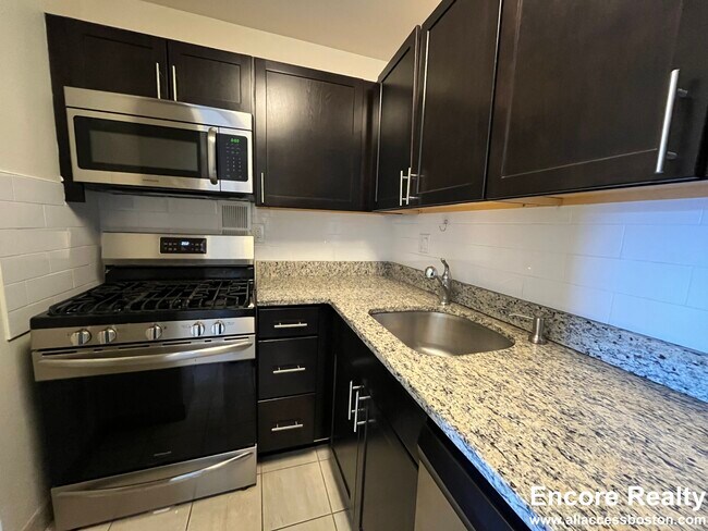 Photo - 175 Freeman St Unit 812