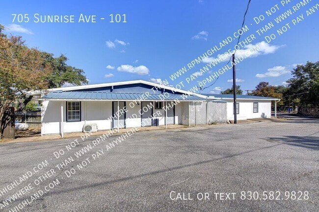 705 Sunrise Ave Unit 101