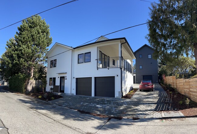 Brand New Magnolia 3bed 2bath Home - Brand New Magnolia 3bed 2bath Home