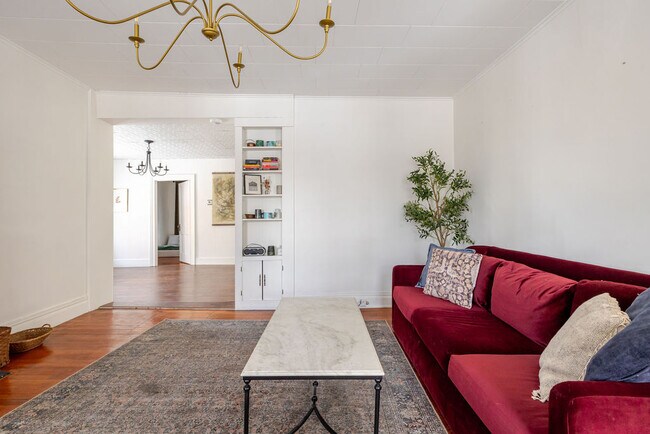 Photo - 552 Columbia St Unidad 1 B