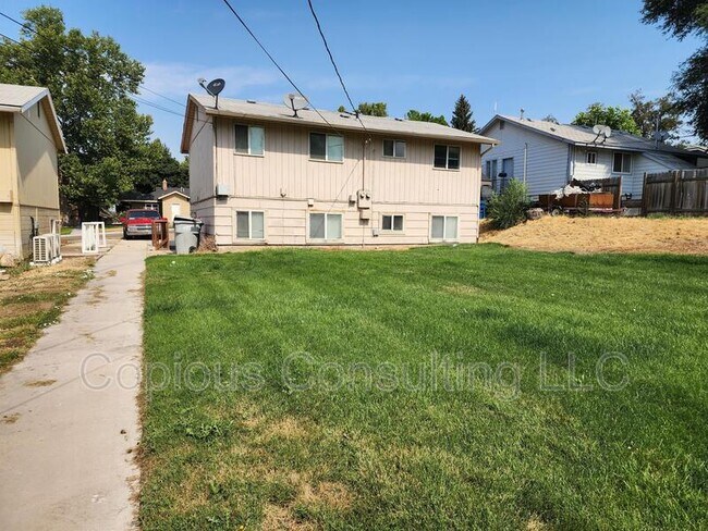 Photo - 308 20th Ave N