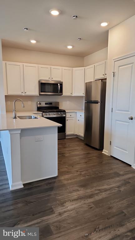 15 Nelsons Wy