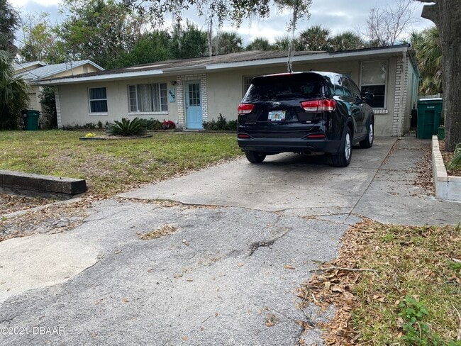 Photo - 420 Miriam Ave