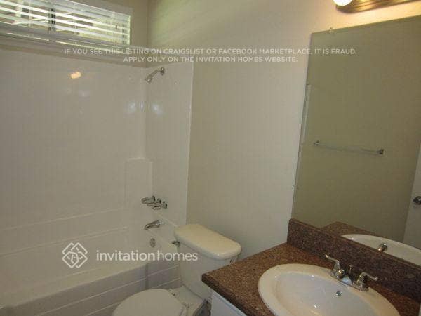 Photo - 2141 E Bessant St