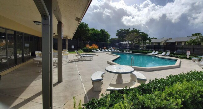 Photo - 677 Trace Cir Unidad 101