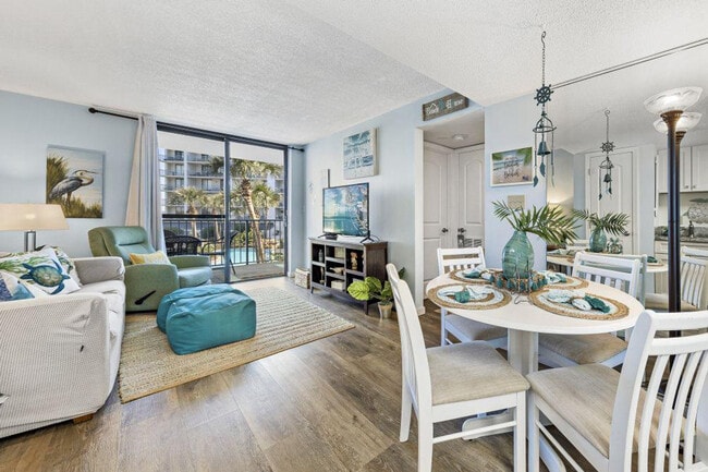 Building Photo - 1832 W Beach Blvd Rental