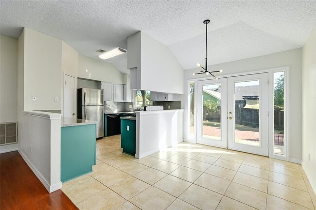 Photo - 2504 Spring Wagon Ln