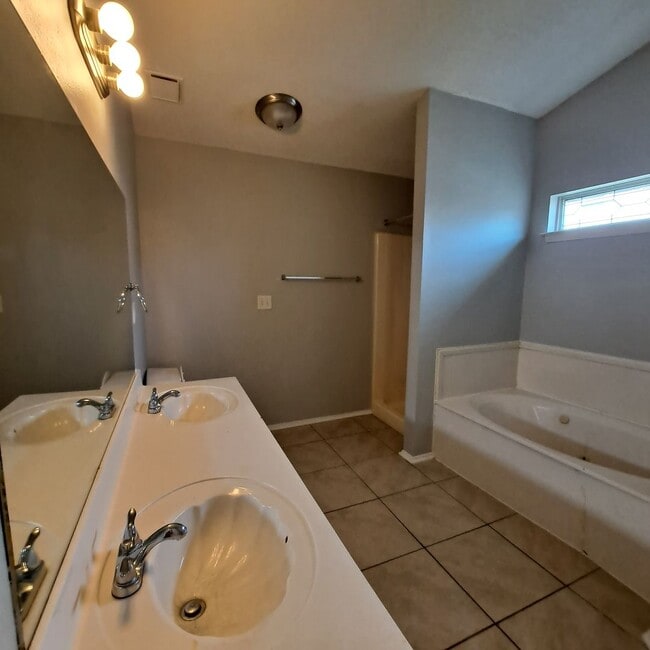 Photo - 7340 Dunbarton Dr