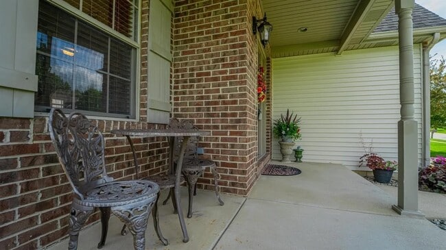 Photo - 2453 Blarney Stone Dr