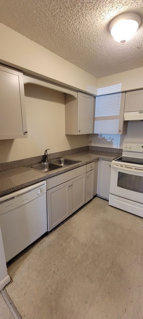 Photo - Williams St Triplex Unidad Apartment 2