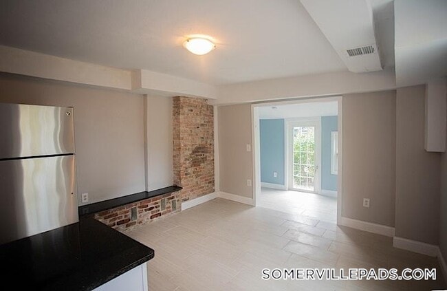 Photo - 60 Atherton St Unit 1R