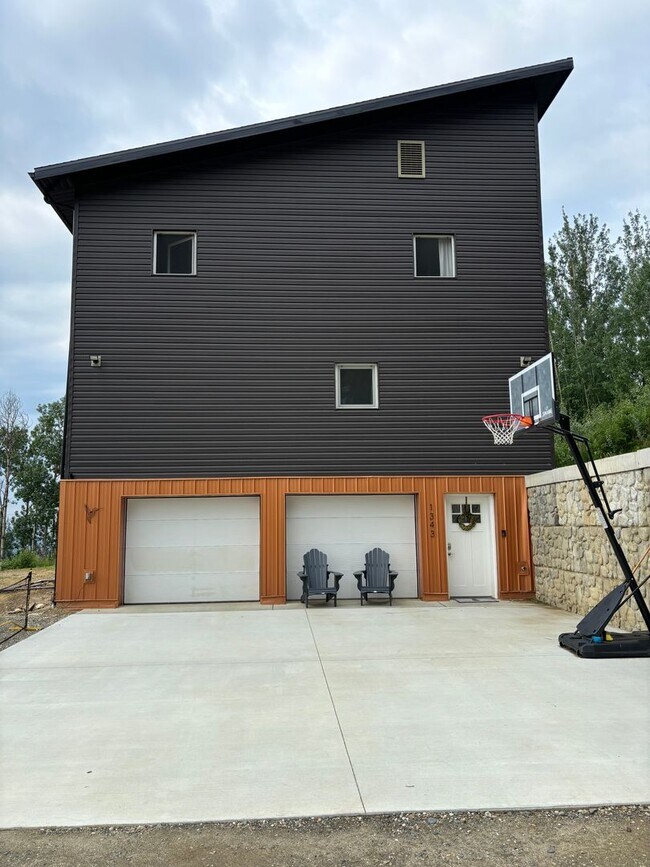 Photo - View Home/Chena Ridge $3000 + Utilities