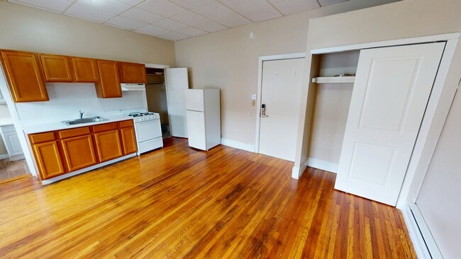 Photo - 1114 Spruce St Unit 42
