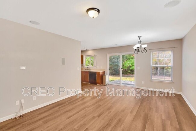 Photo - 221 Chemistry Cir