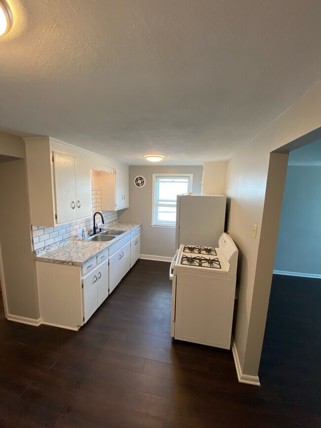 Photo - 6064 Transit Rd Unidad 3