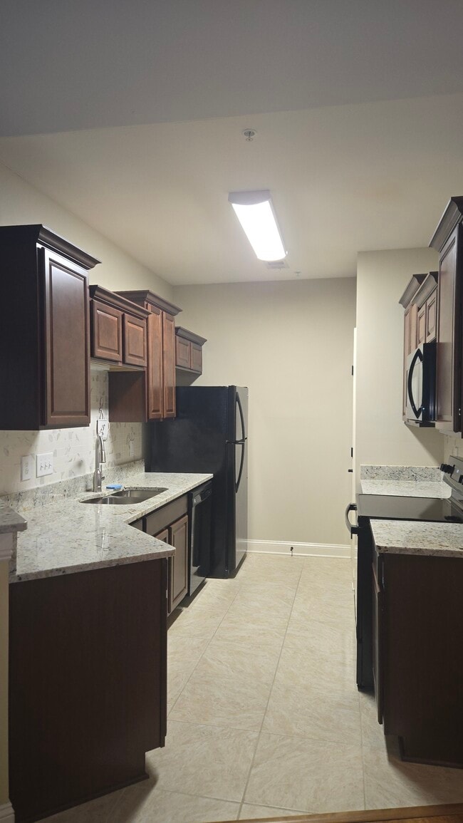 Building Photo - 133 Ella Kinley Cir Unit 401