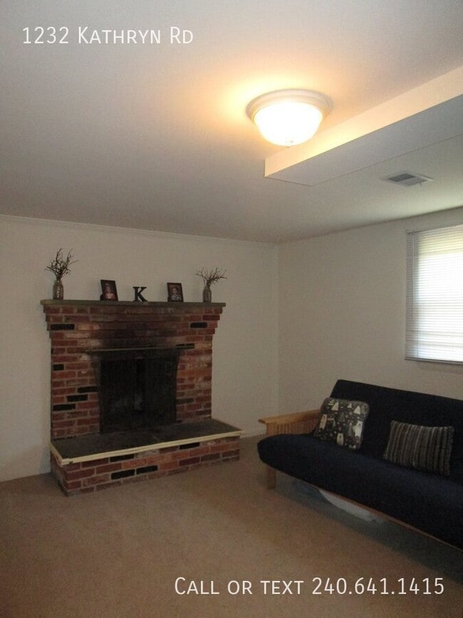 Photo - 1232 Kathryn Rd