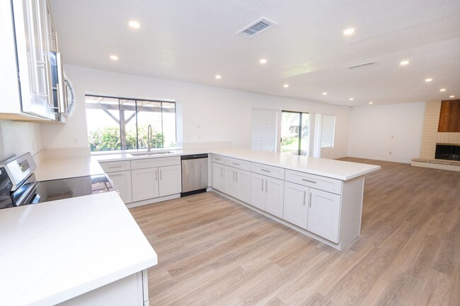Fully Remodeled home in Fletcher Hills! - Fully Remodeled home in Fletcher Hills!