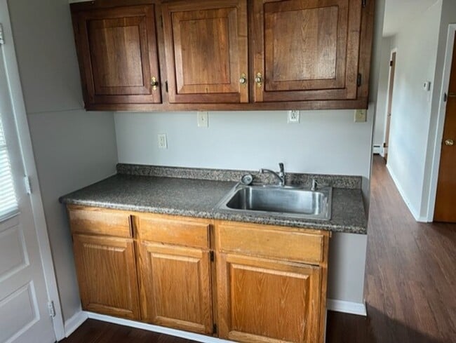 Photo - 361 Colonial Rd Unidad 2