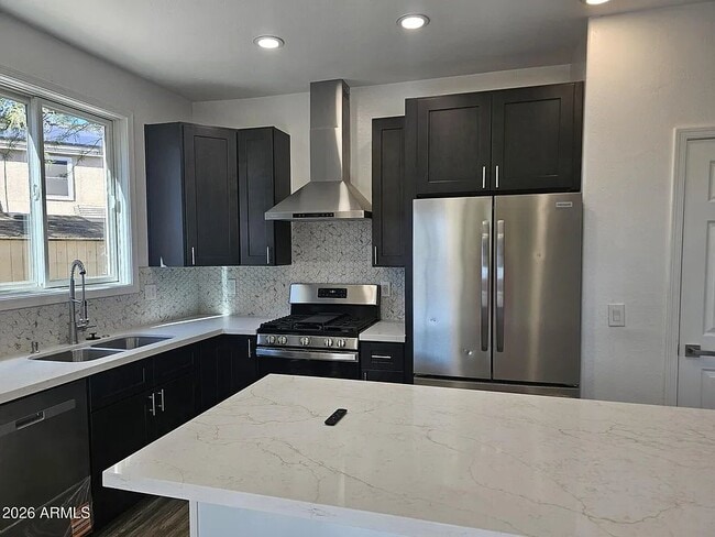 Photo - 18293 W Elm St