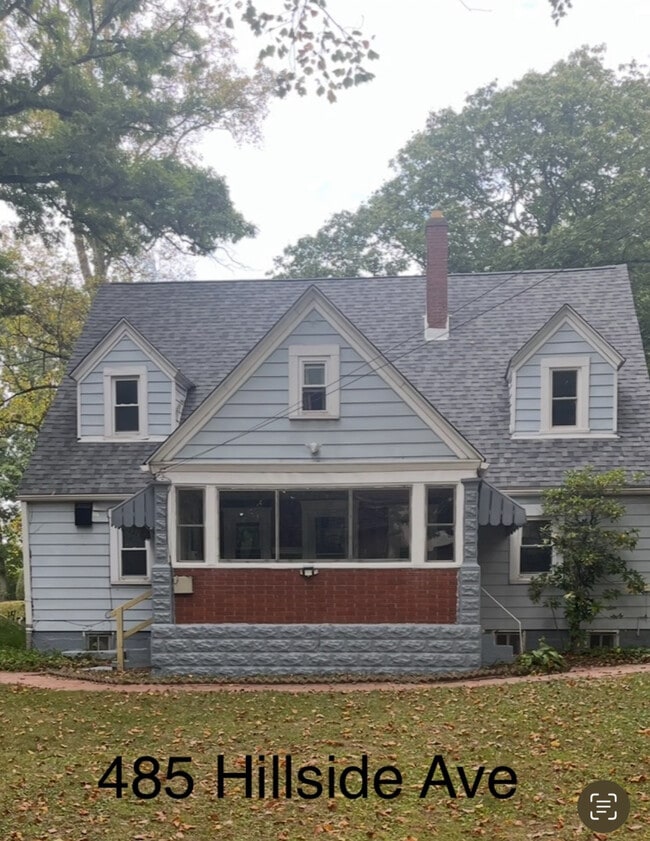 Photo - 485 Hillside Ave Unit APT A