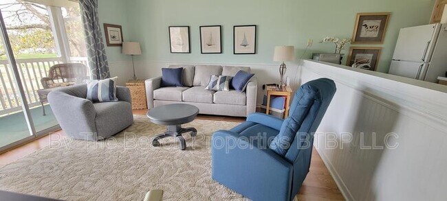 Photo - 525 White River Dr Unit 20H -