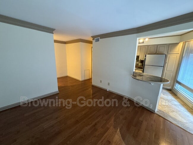 Photo - 201 Acklen Park Dr Unit #17